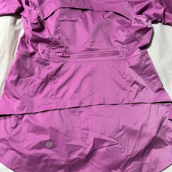 Lululemon Goal Smasher Jacket in Magenta Glow Size 4 - Picture 9 of 16